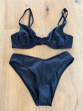 Montce Black Ribbed Underwire Bikini Set